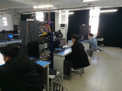 依托產業學院，華為認證再結碩果——計算機工程學院24名學生通過華為專業認證